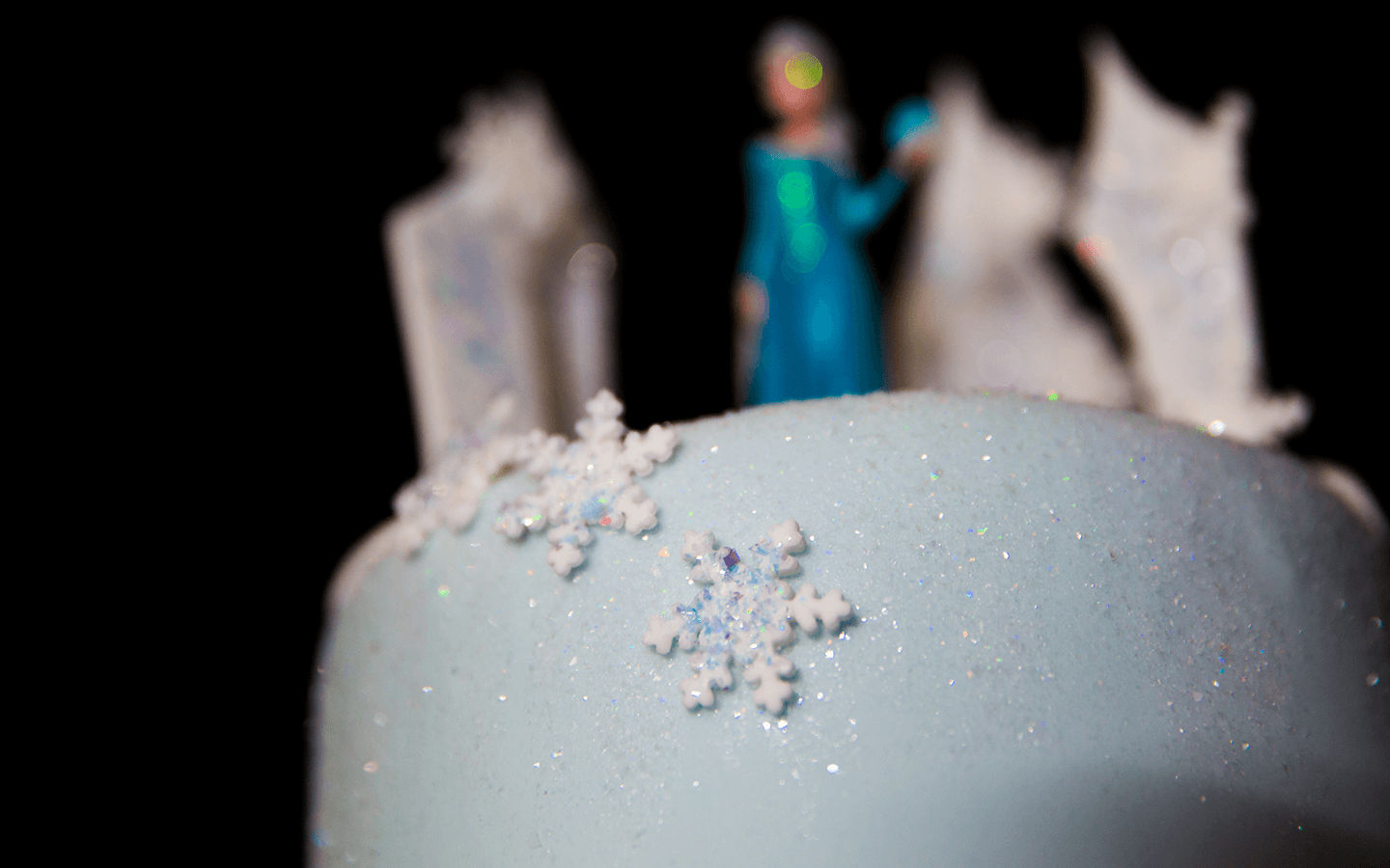 Edible Glitter For Cakes